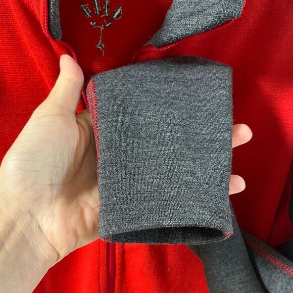 ibex Two Toned Merino Wool Full Zip Jacket in Red and Grey L NWOT - Picture 4 of 13